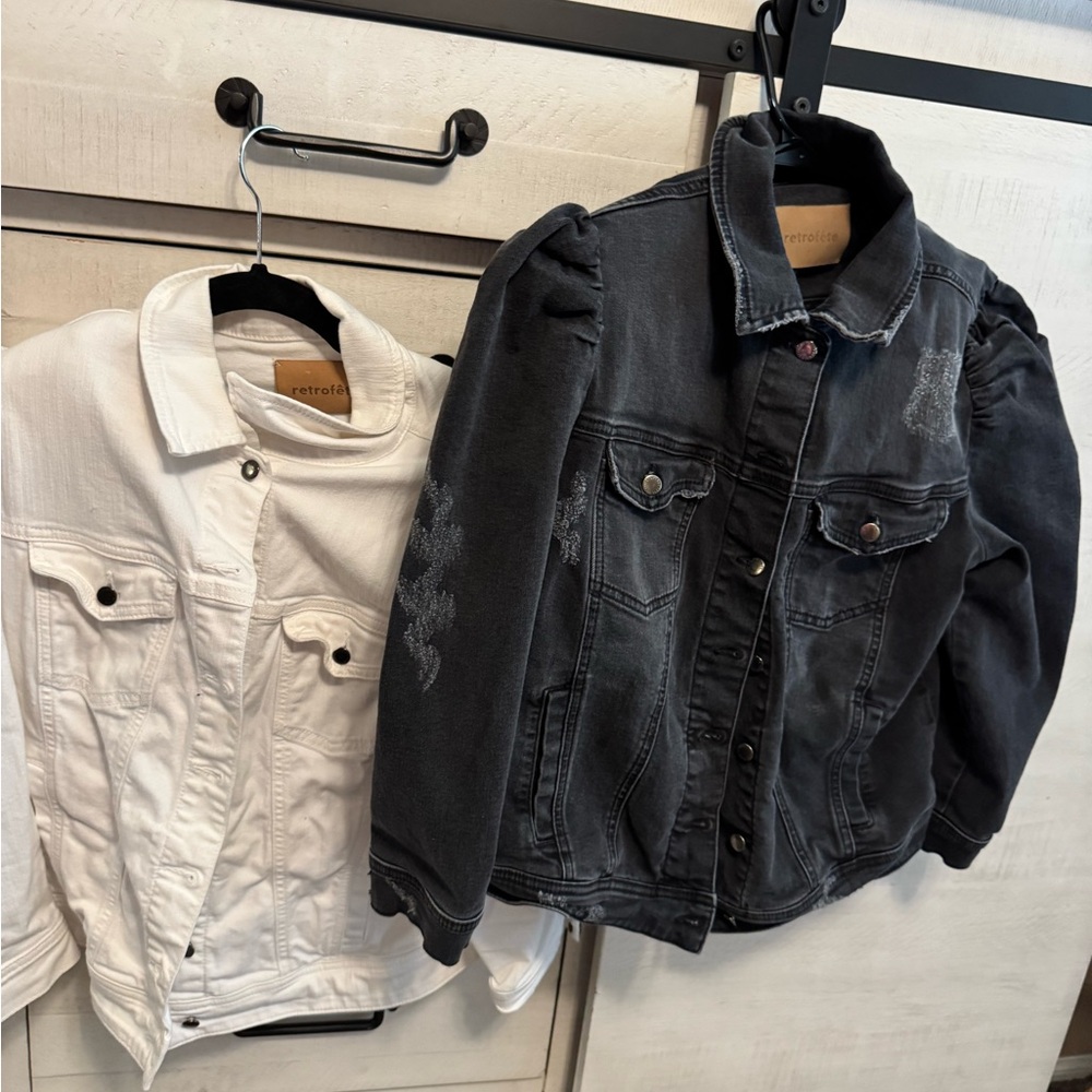Retrofête Black and White Denim Jackets